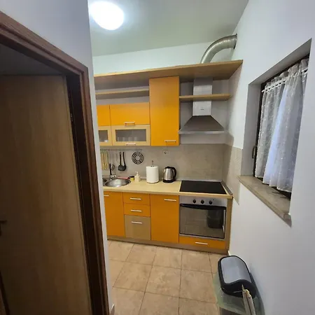 Сasa de vacaciones Stone House Pietro Pakoštane