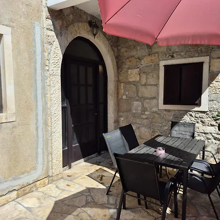 Сasa de vacaciones Stone House Pietro