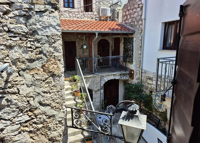 펜션 Stone House Pietro 파코스탄