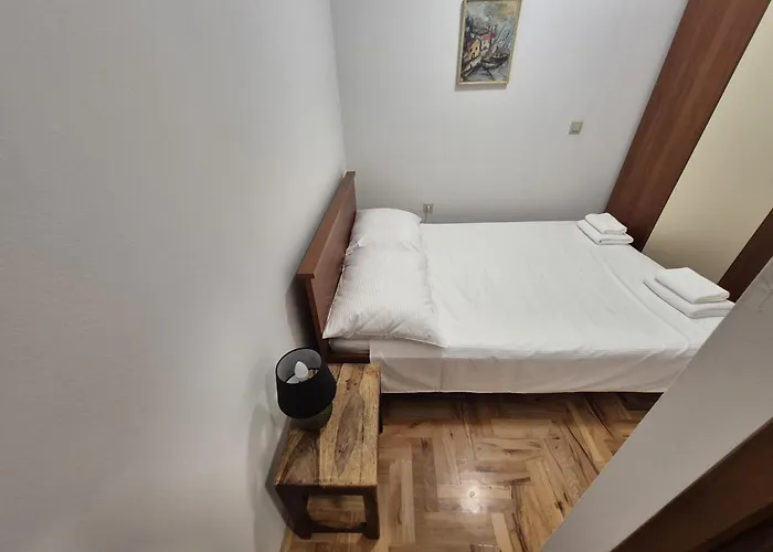 Stone House Pietro * 파코스탄