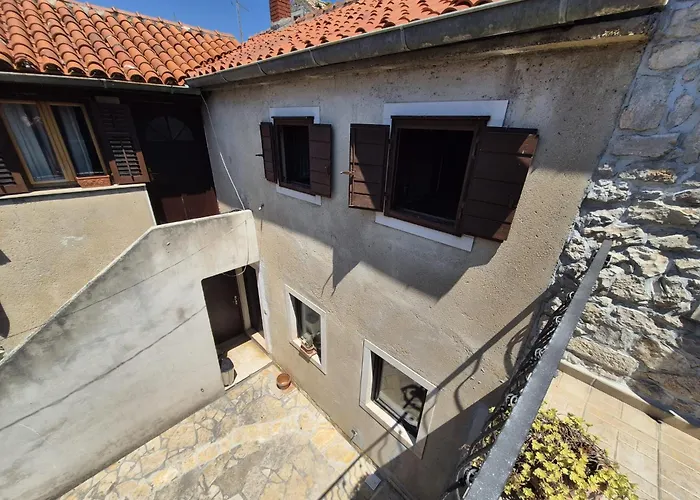 Stone House Pietro 펜션 *