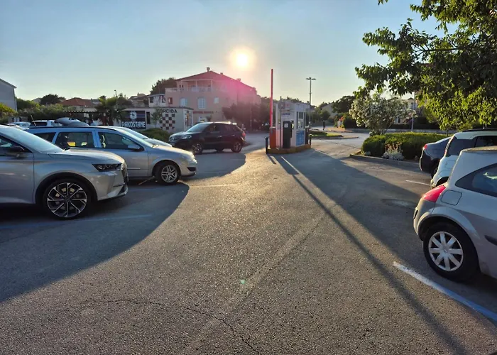 Stone House Pietro 펜션 *