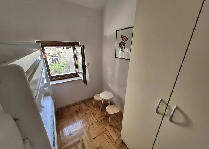 Stone House Pietro 펜션 파코스탄