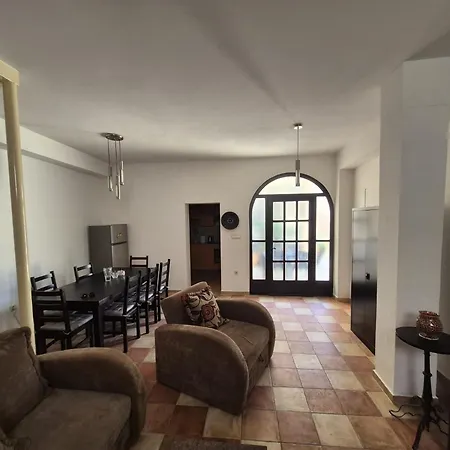 Stone House Pietro 別荘 Pakoštane